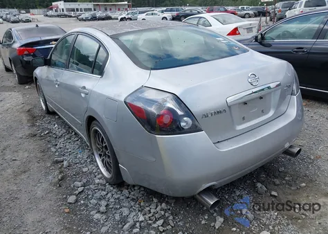 2008 Nissan Altima 2.5 S from USA, damaged, VIN 1N4AL21E88C207138